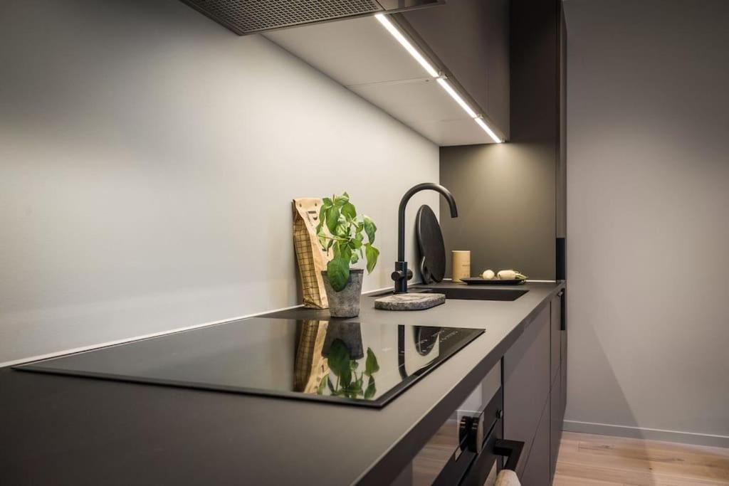 Stay L Luxurious Hideaway In Centrum Bergen Exterior foto